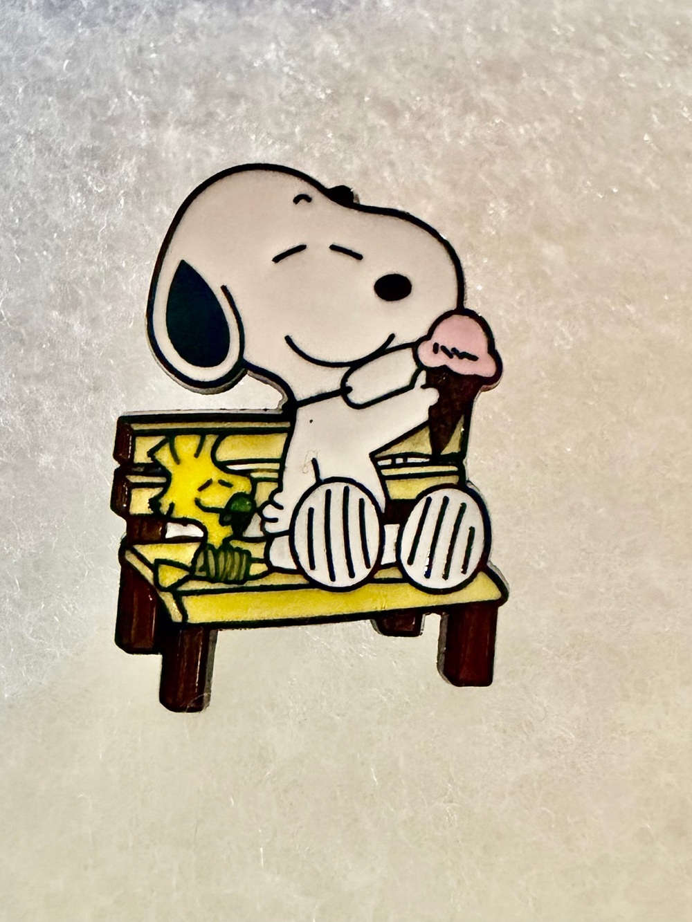 Snoopy & Woodstock enamel pin new in package